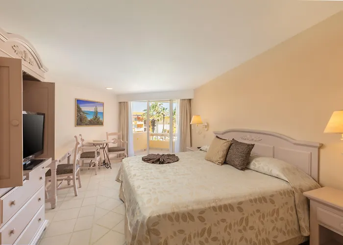 Hotel Real Cabos 4*