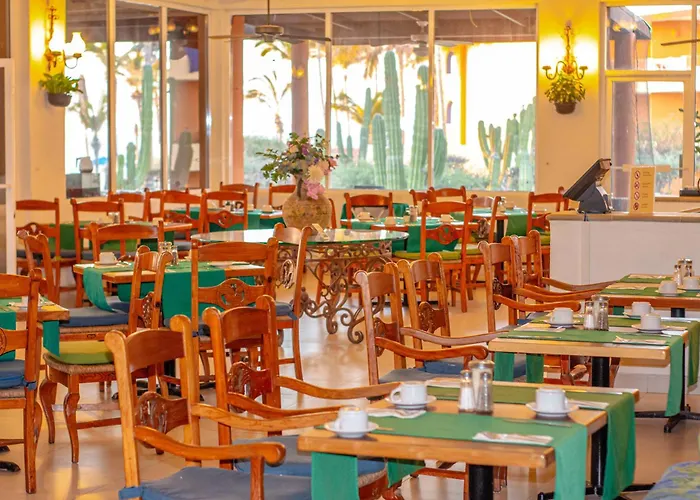 Real Cabos Hotel