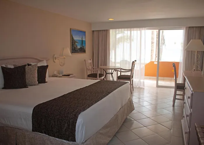 Real Cabos Hotel 4*