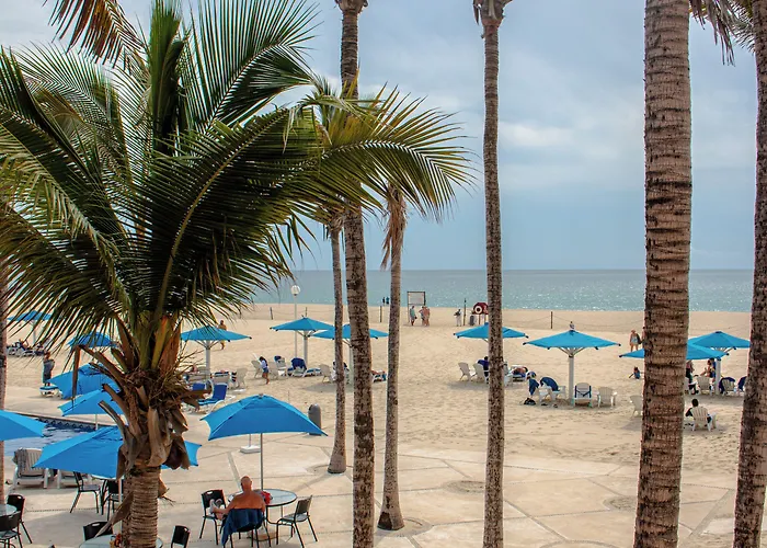 Real Cabos 4*